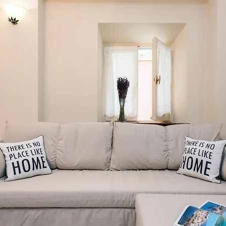 Jen House Corfu (city)